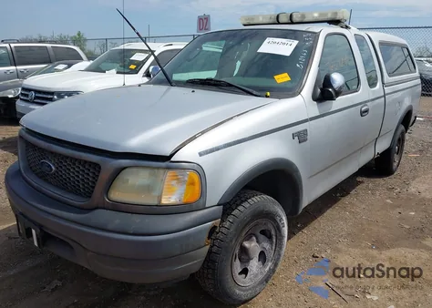 2002 Ford F-150 Lariat/Xl/Xlt from USA, damaged, VIN 1FTRX18L52NB18963